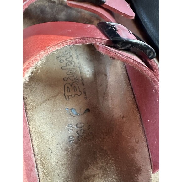 Birki’s by Birkenstock Red 3 Strap Sandals Size 40 Womens 9 Mens 7 - Picture 10 of 10